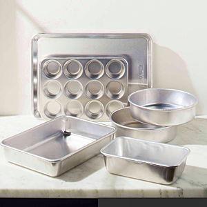 Nordic Ware Naturals 6-Piece Bakeware Set + Reviews | Crate & Barrel
