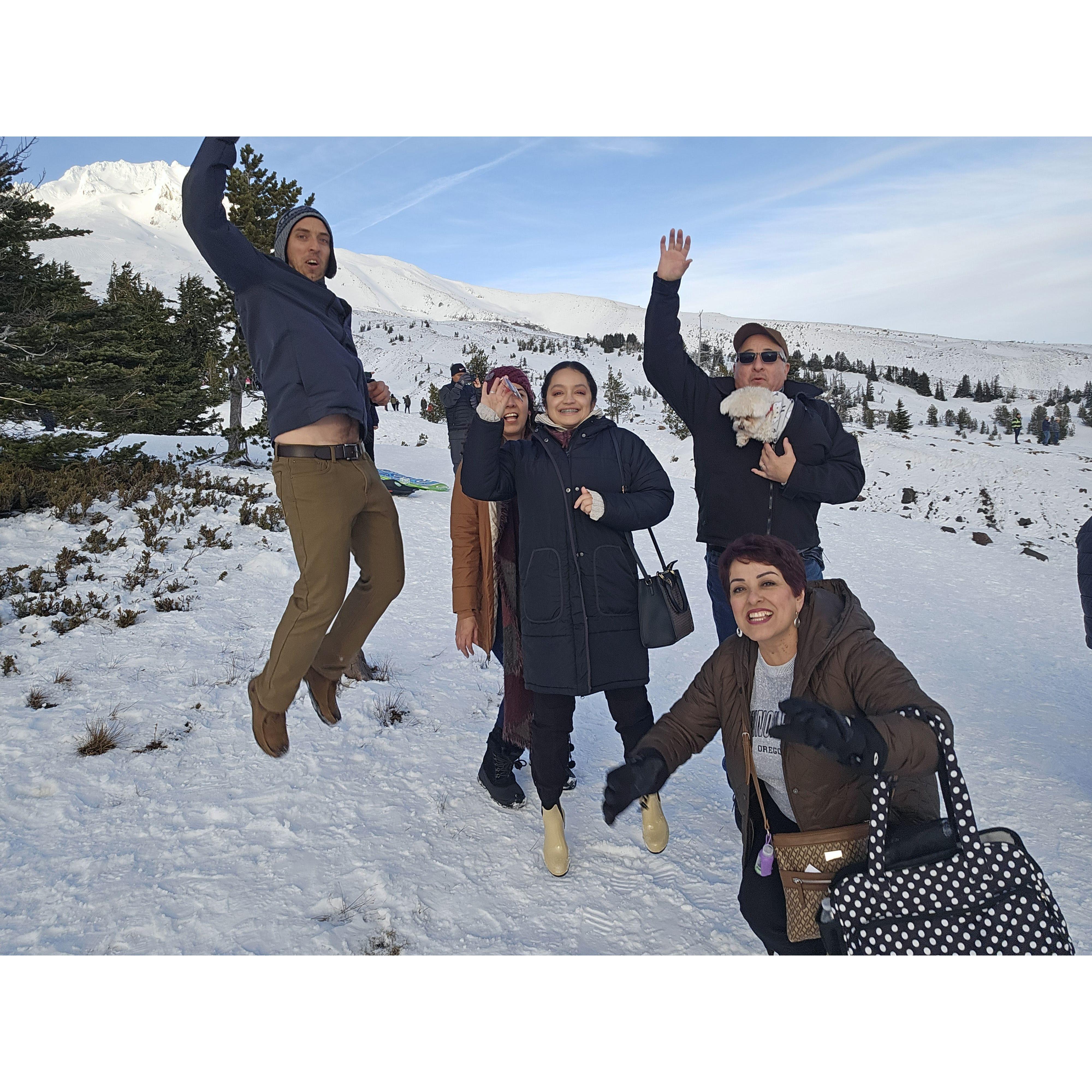 Happy day in the snow ❤️❤️