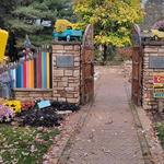Hippley Gardens (Scenic Garden/Park)