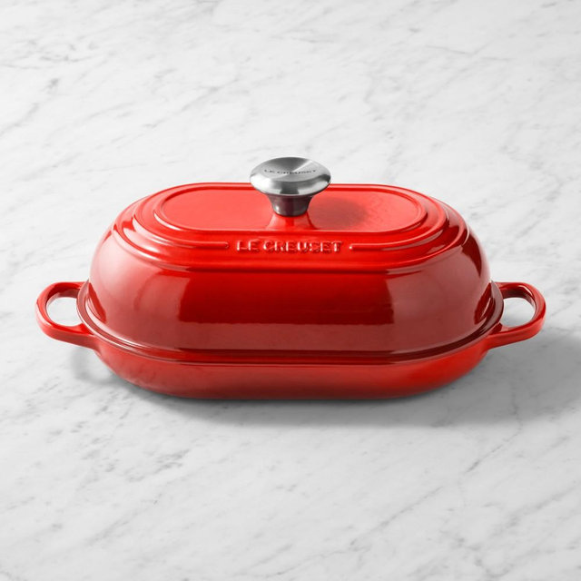 Le Creuset Signature Oval Bread Oven, Cerise