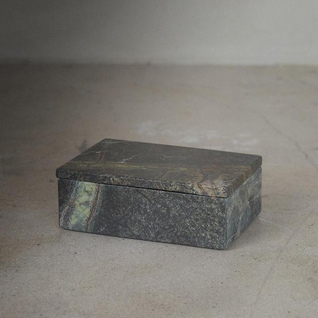 Box Emily