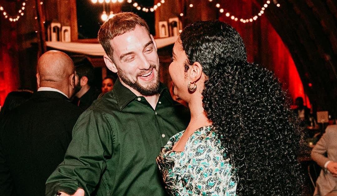 The Wedding Website of Raina Smith and Jarrod Gehring