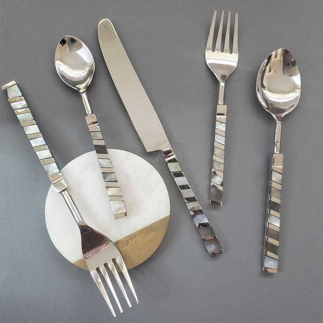 Mother of Pearl Cutlery Set - MOP Cutlery Set - 5 Piece Hostess Set - Flatware Set - Handmade Silverware - Stainless Steel Cutlery
