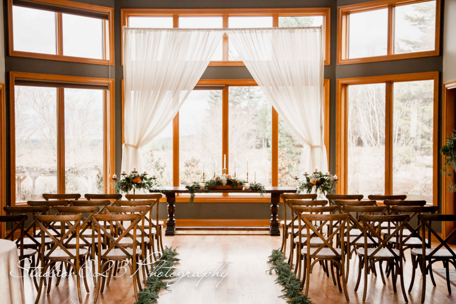 The Wedding Website of Alexis Fulbright and Braeden Ross