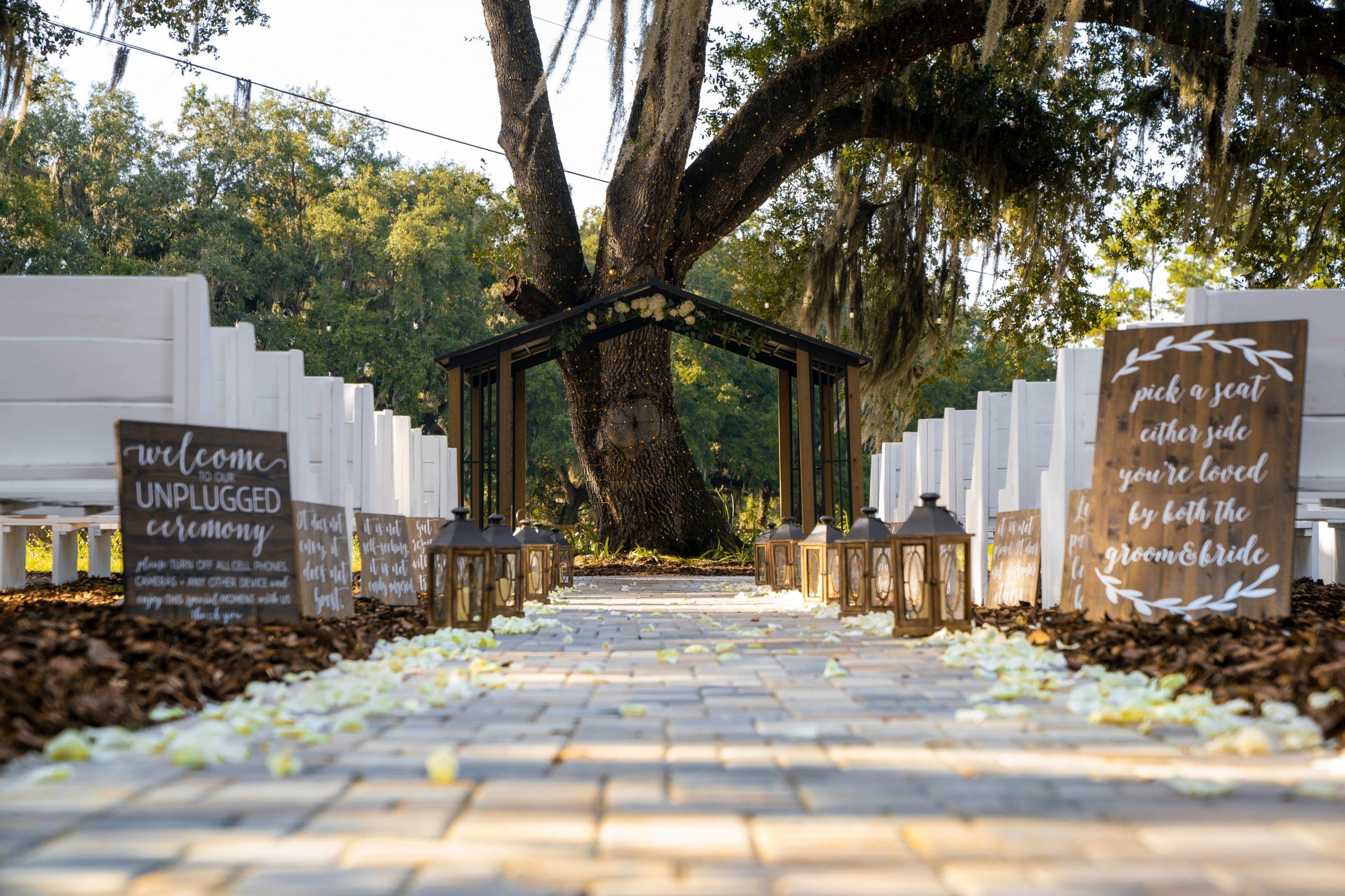 The Wedding Website of Rachel Tew and Vincent Esposito