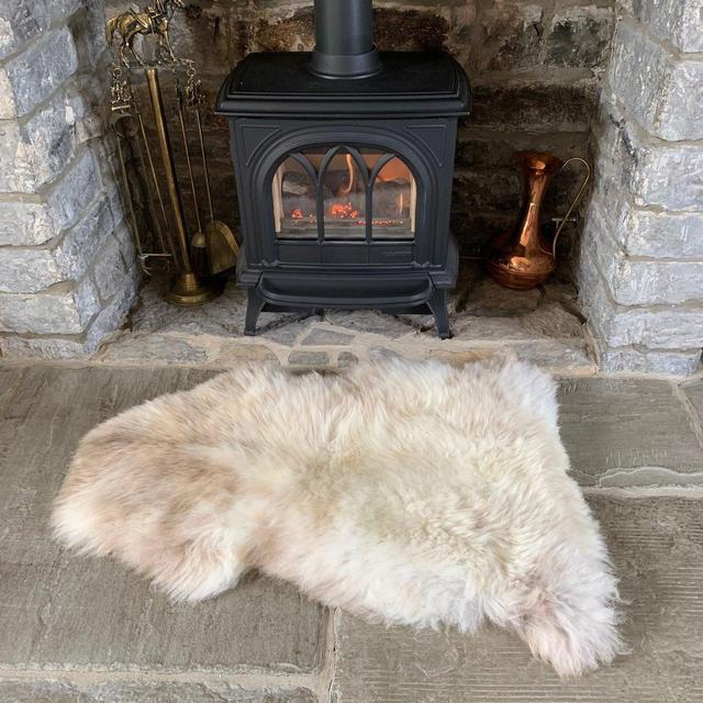 Etsy: Sheepskin Rug (L37)
