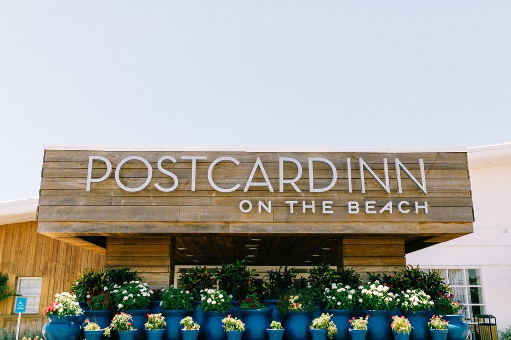 The Wedding Website of Christen Smith and Michael Darst