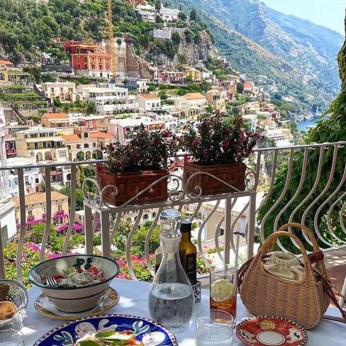 Our Honeymoon Fund to the Amalfi Coast