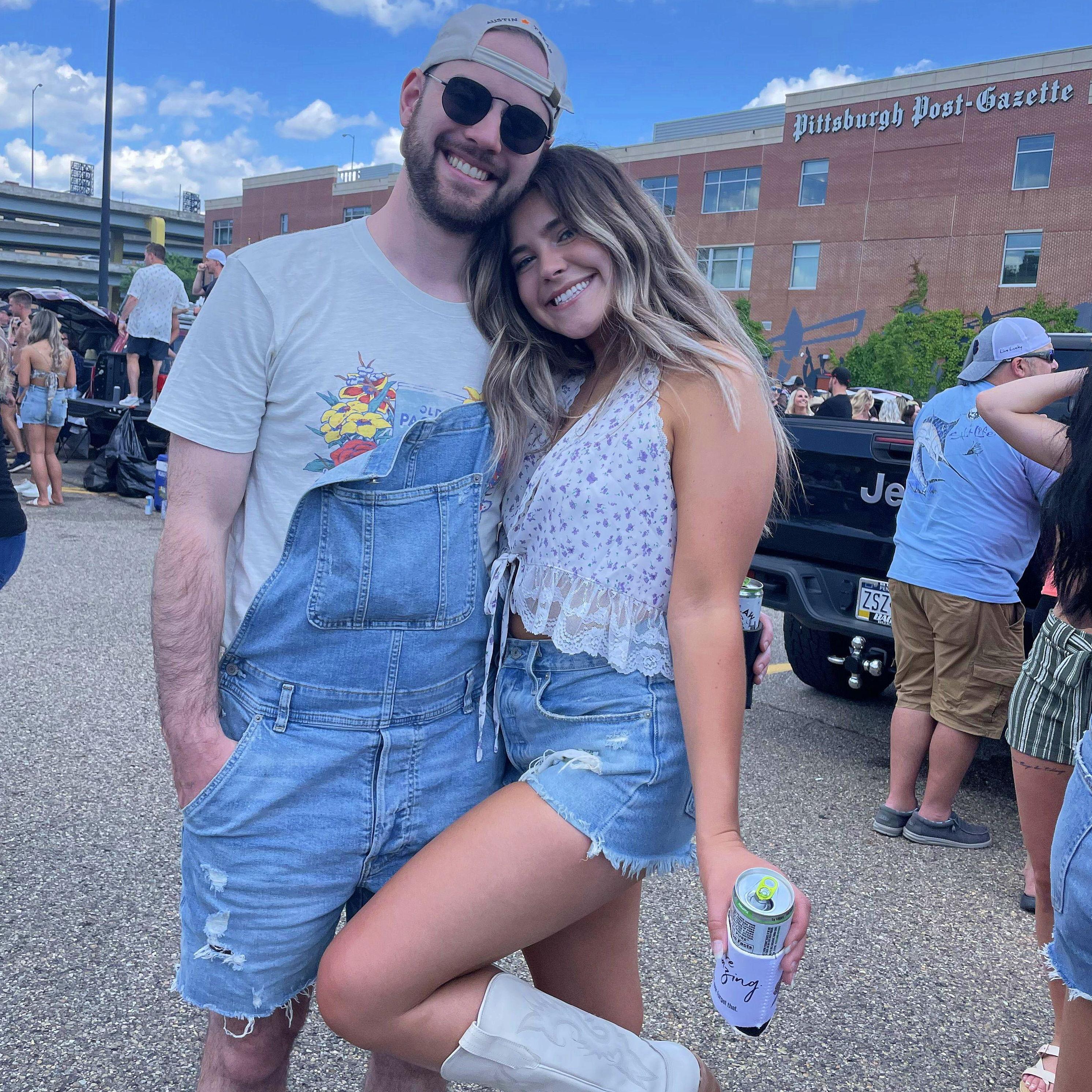 2022: Kenny Chesney in Pittsburgh and the summer of the overalls.