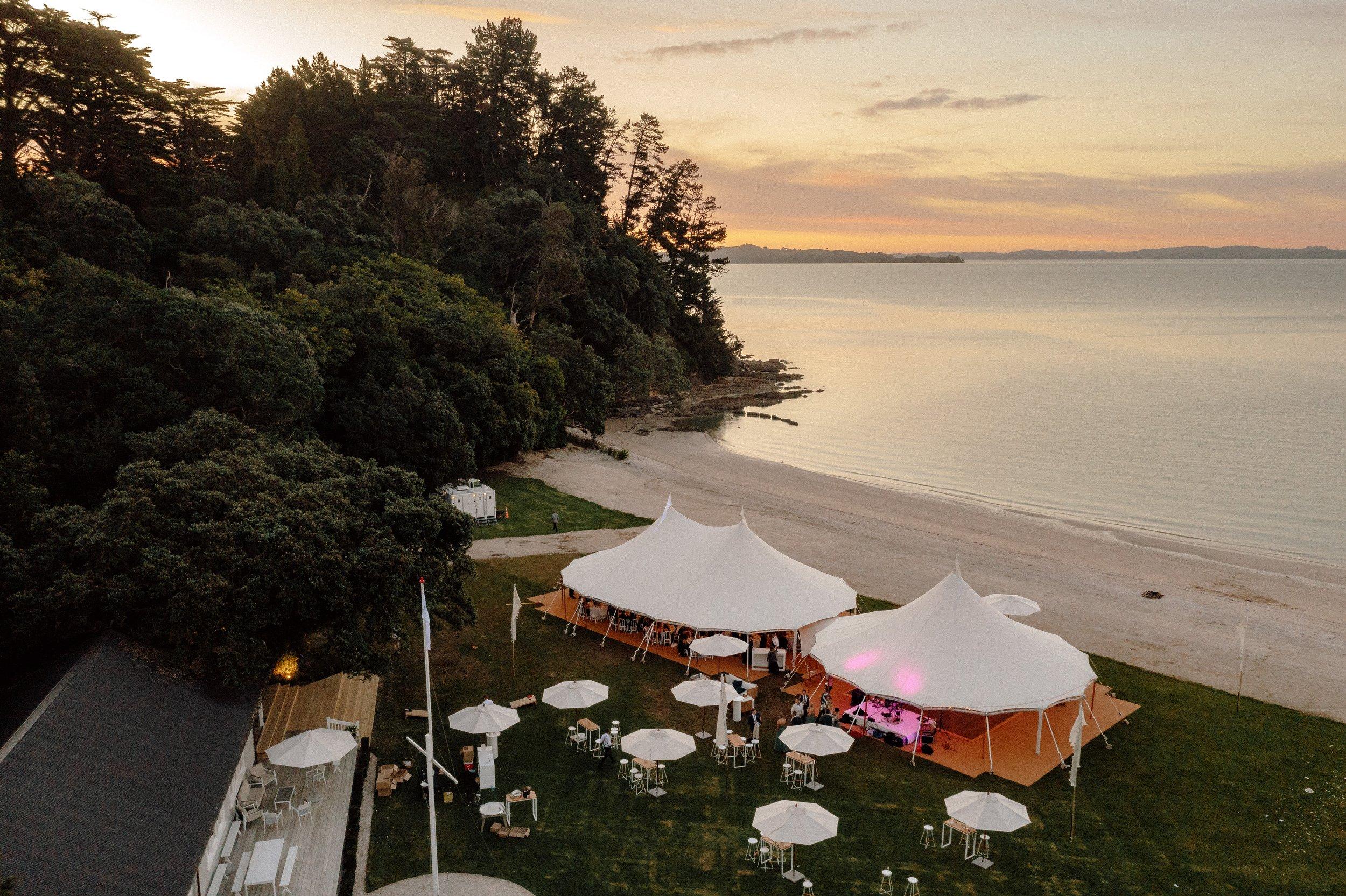 The Wedding Website of Oliver James Marsh and Juliette Arianna Meyer