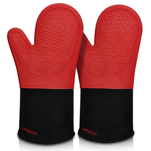 Silicone Oven Mitts, Durable sungwoo Heat Resistant Oven Gloves with Quilted Liner Non-Slip Textured Grip Perfect for BBQ, Baking, Cooking and Grilling - 1 Pair 13.8 Inch Red & Black