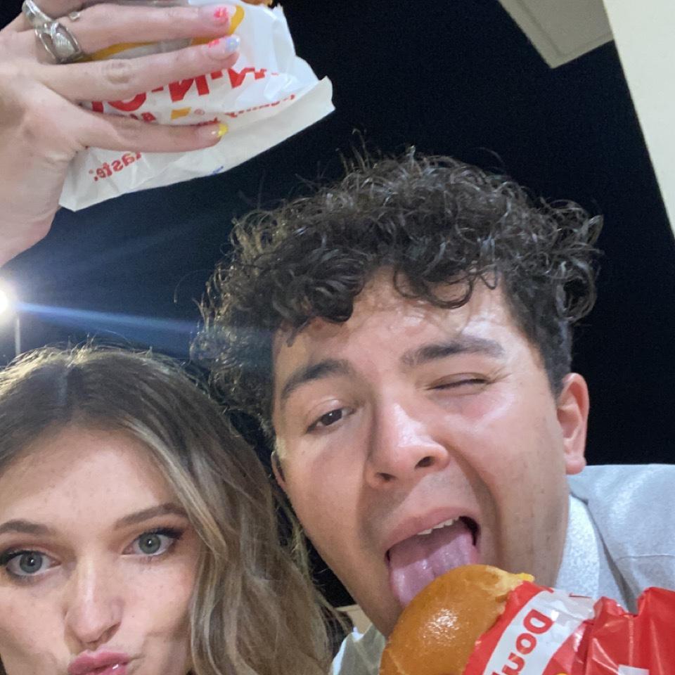 08.14.2021
Brb sending In-N-Out a wedding invite asap!