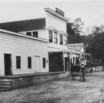 Saltwater Tavern in 1900