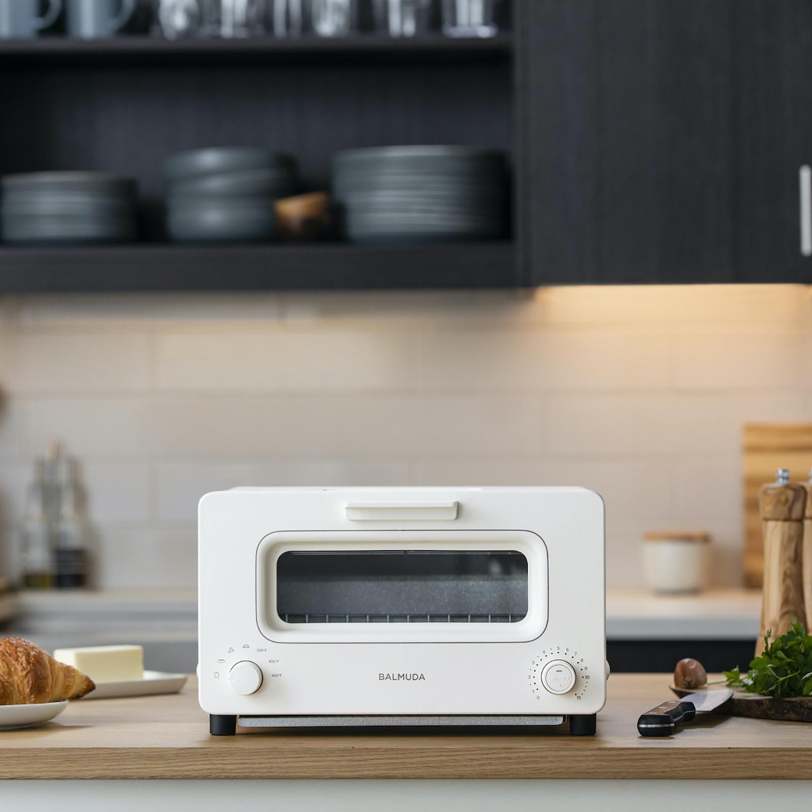 BALMUDA, The Toaster | Zola