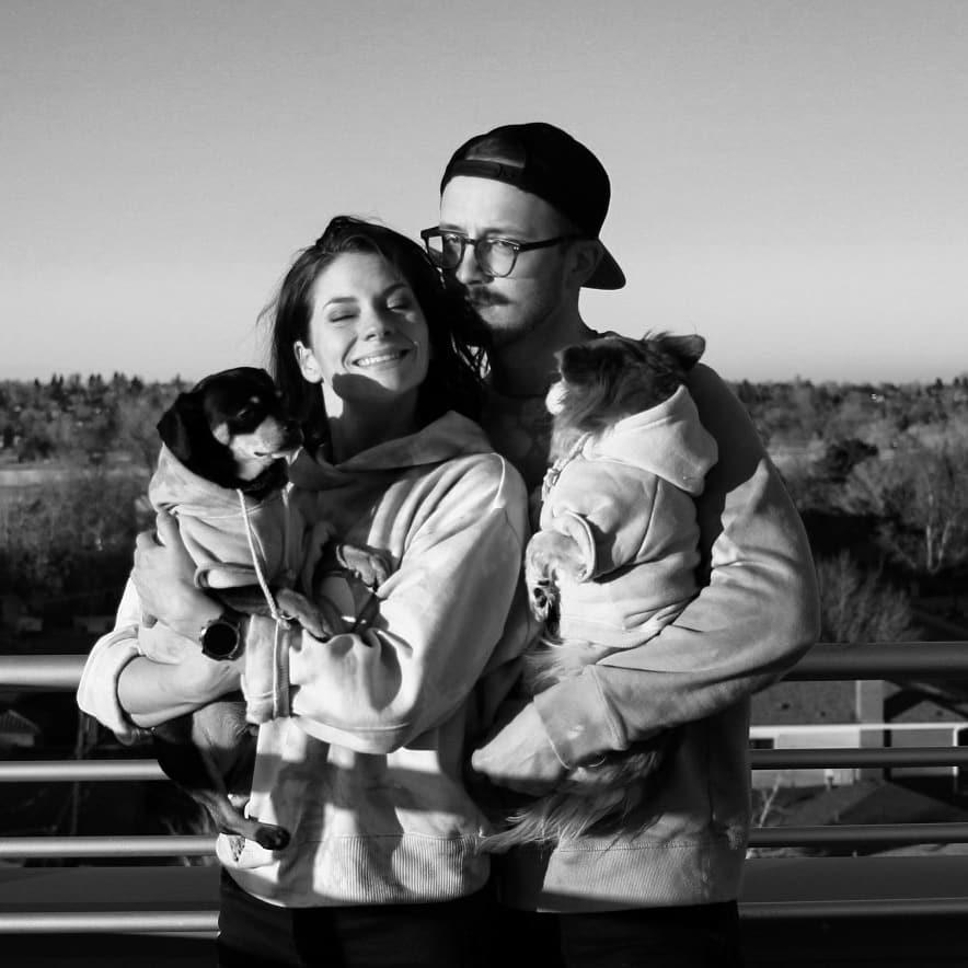 An attempt to take cute family photos in matching sweatshirts: December 2020