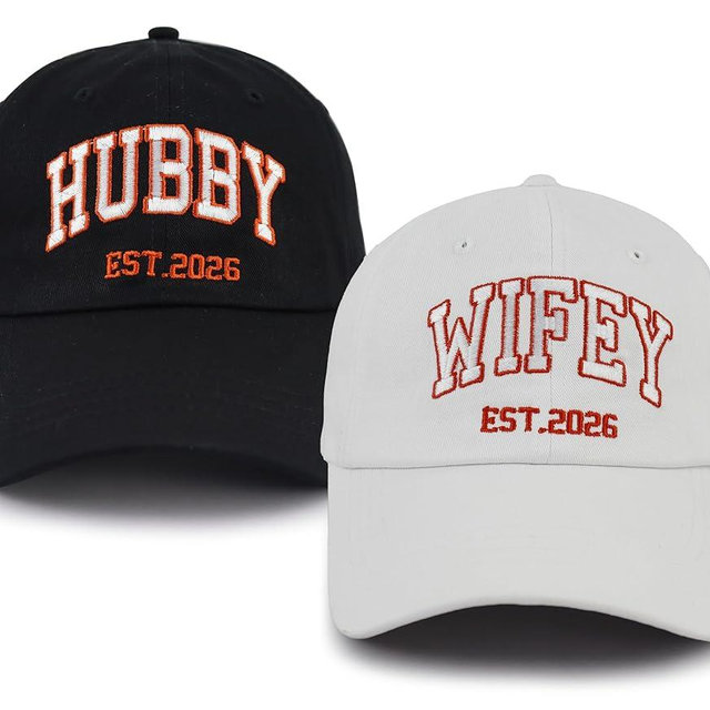 Kpainath Hubby and Wifey EST 2026 Hat Set, Fiance Fiancee Hats for Couples, Bridal Shower Gifts, Newlywed for Him & Her