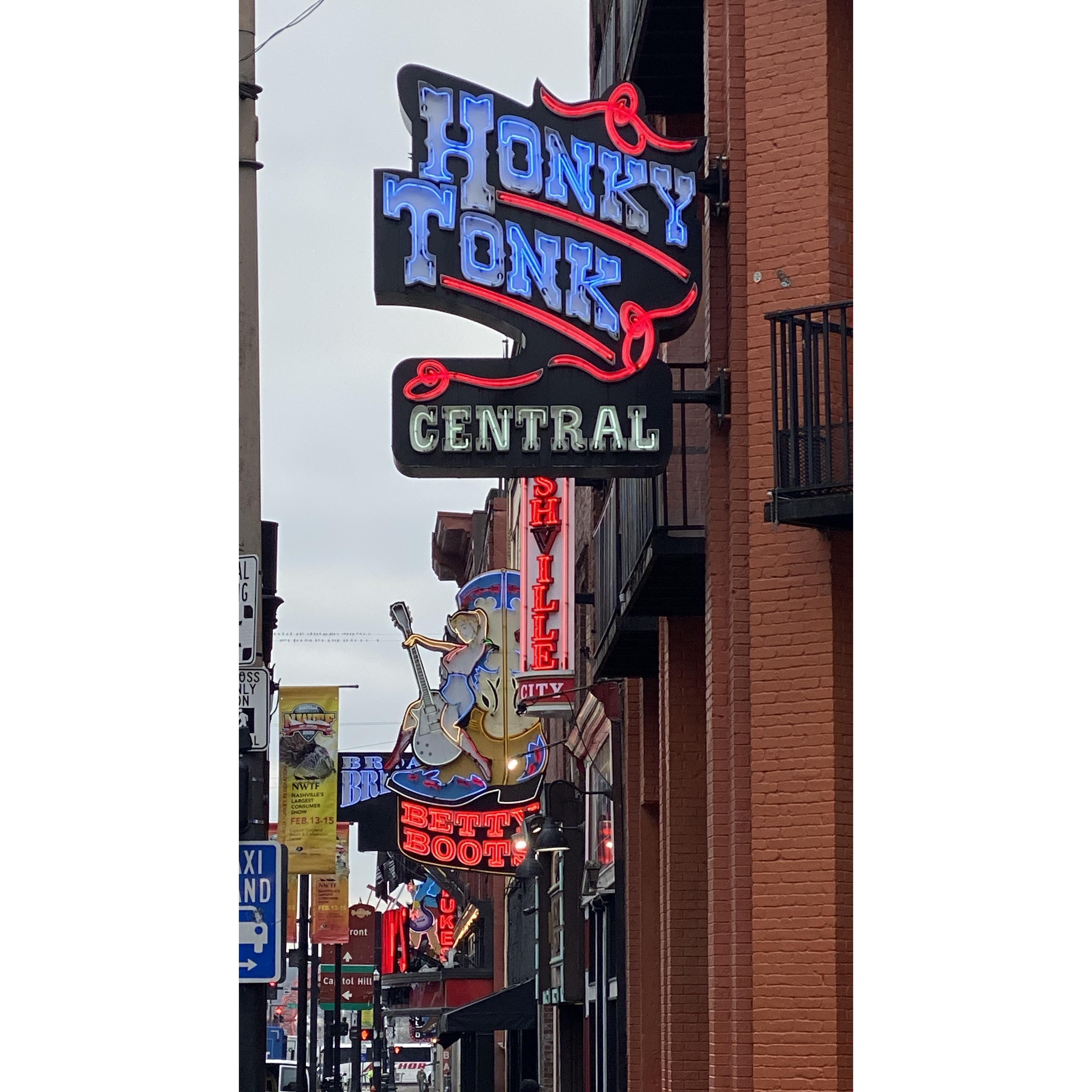 Nashville, TN