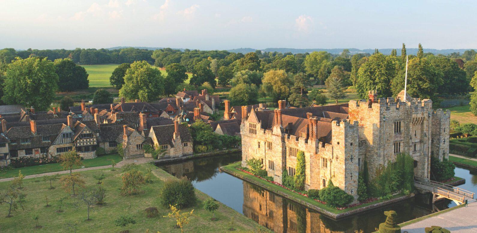The Wedding Website of Victoria Bardsley and Oliver George