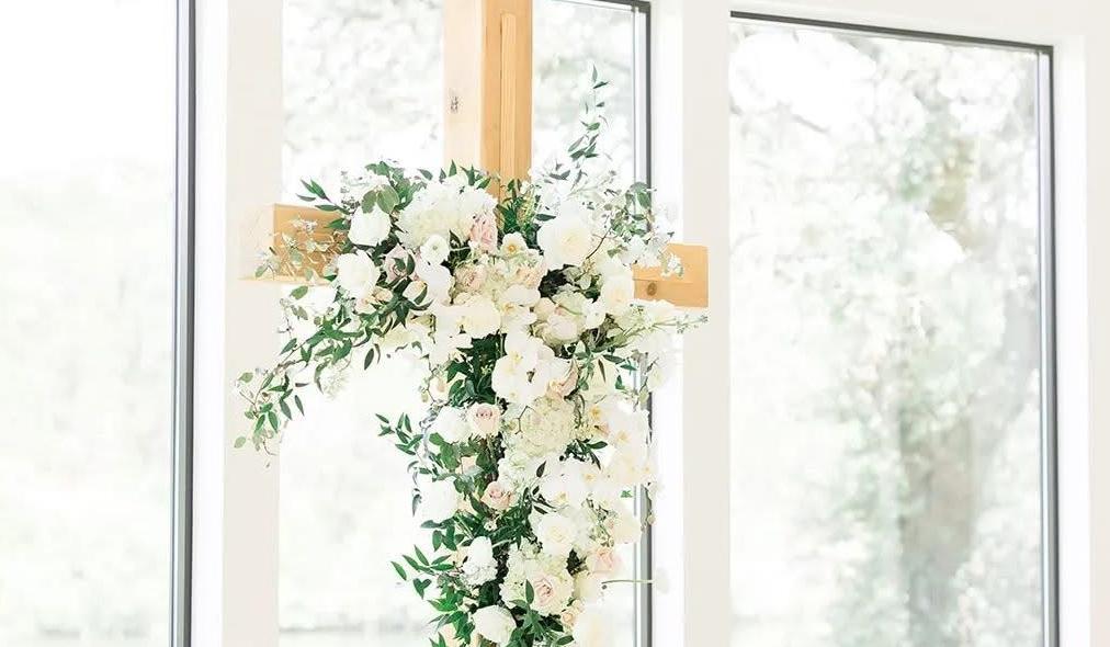The Wedding Website of Jennifer Luevanos and Matthew Brazzell