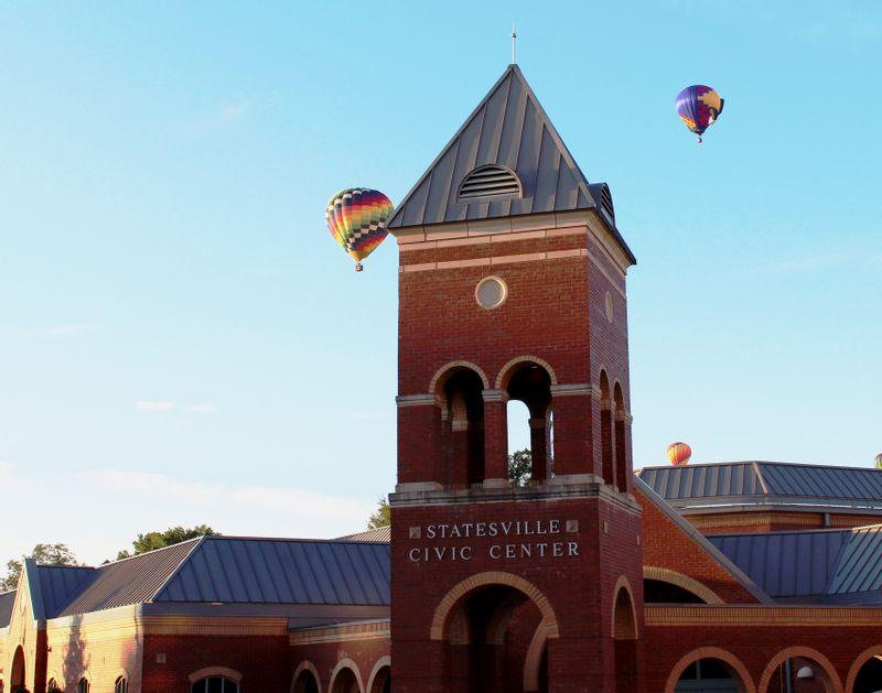 The Wedding Website of Danielle Remy and Malcolm Bobb