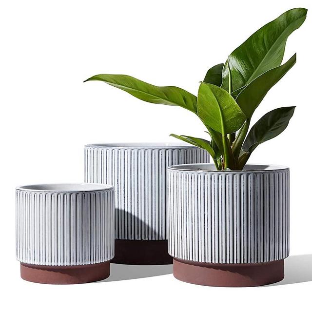 LE TAUCI 5.5+6.5+8 Inch Planter Pots with Drainage Hole, Ceramic Stripe Planters Outdoor Bonsai Container for Plants Flower, Set of 3, Reactive Glaze White