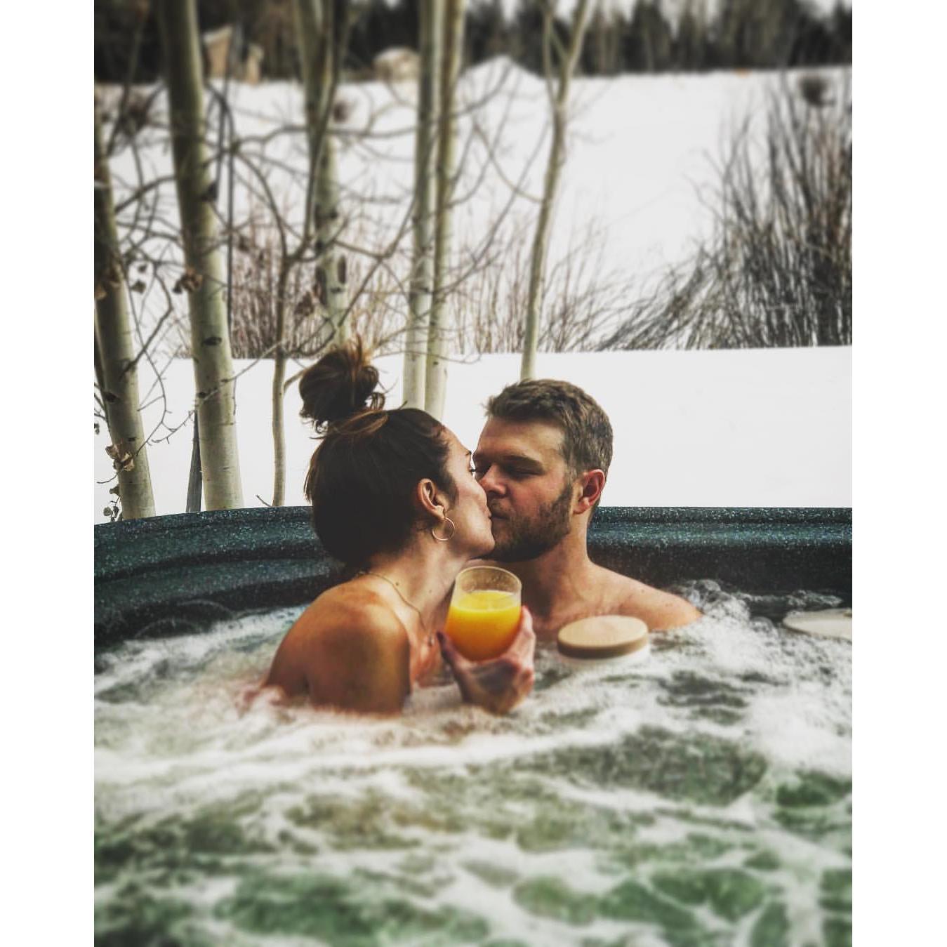 Hot tubbing in CO