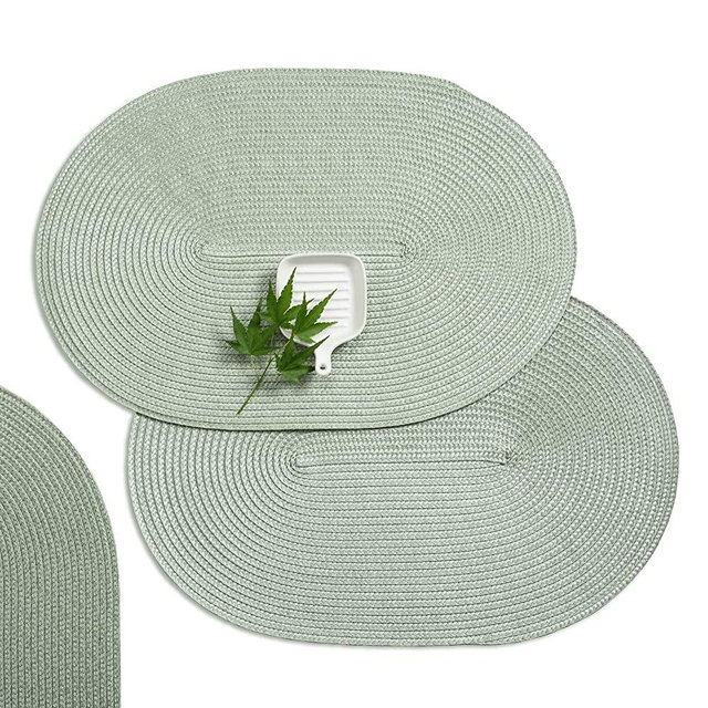 AHHFSMEI Placemats ,Placemats Set of 6 for Dining Table Washable Woven Non-Slip Placemat Heat-Resistant Durable Table Mats for Dining Table Easy to Clean(Oval Fog Green)