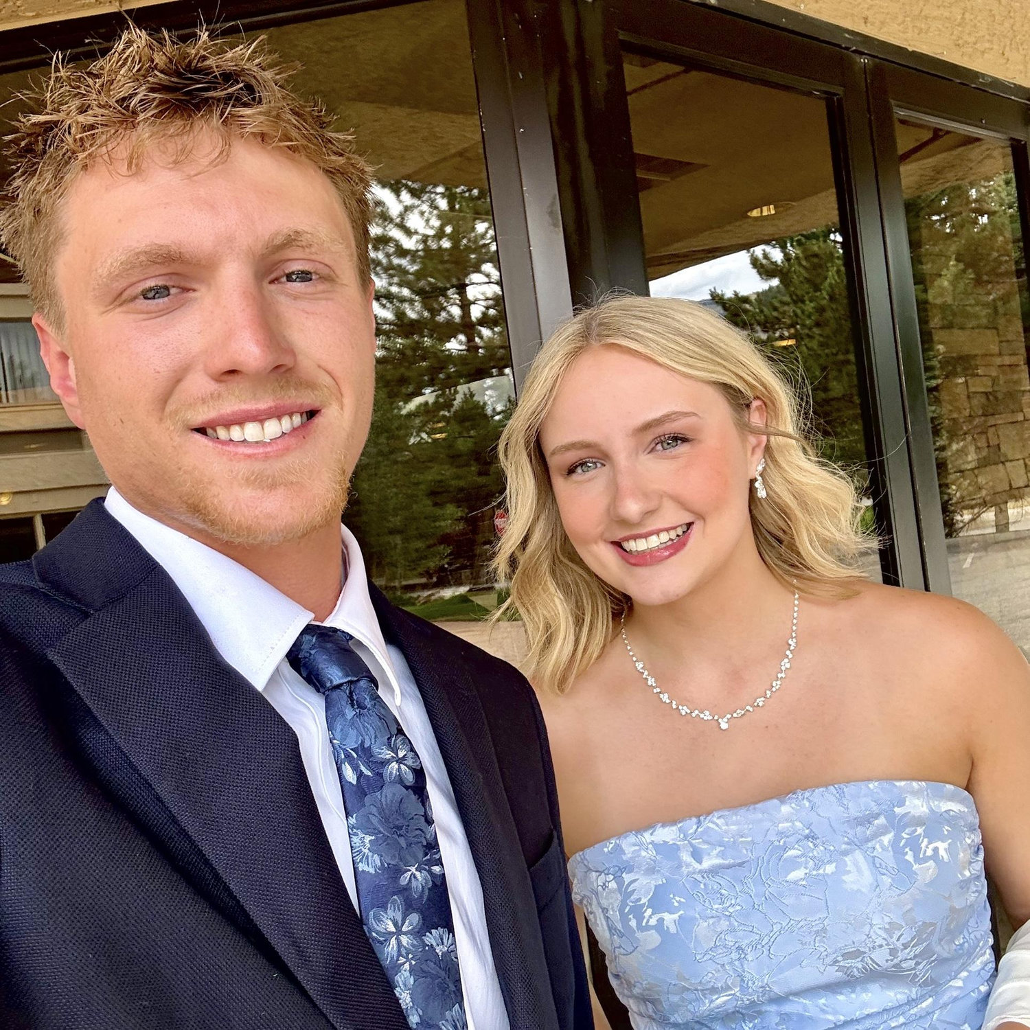 Attending Lauren & Manou's Wedding