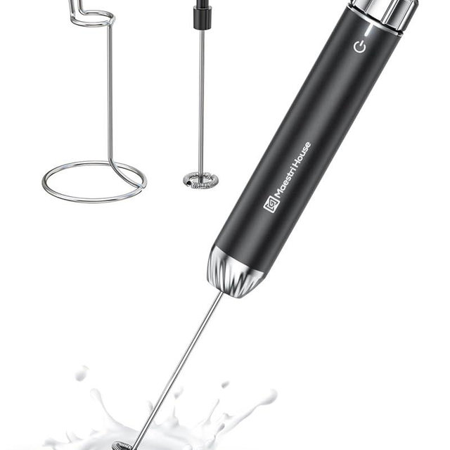 Maestri House Rechargeable Milk Frother with Stepless Speed Control, Handheld Electric Foam Maker Waterproof Drink Mixer Foamer with Stainless Steel Stand & Detachable Whisks for Lattes, Cappuccino