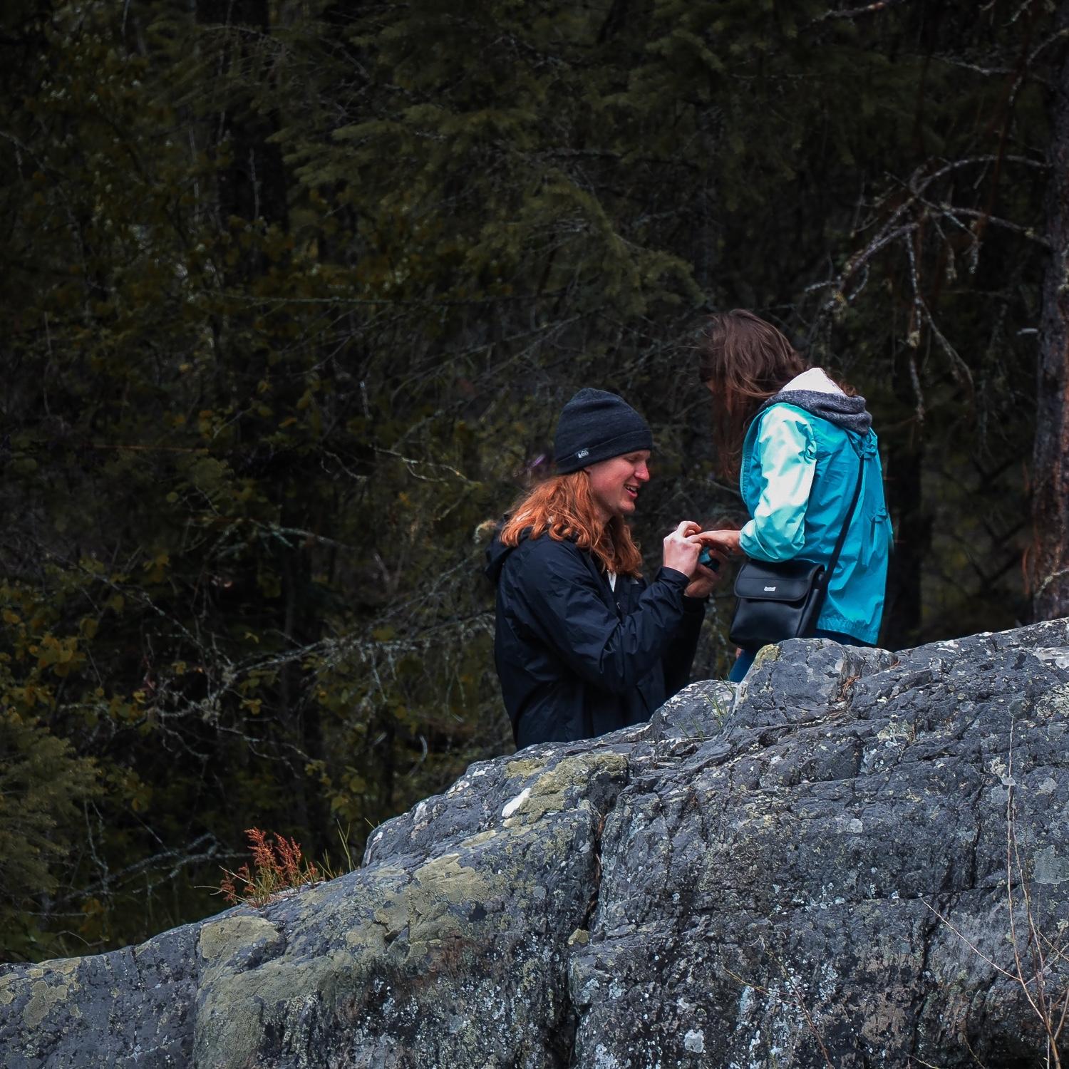 She forgot to even look at the ring until Kyle reminded her it was there!