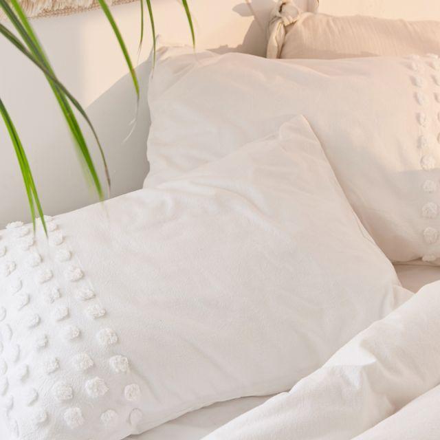 Tufted Dot Sham Set