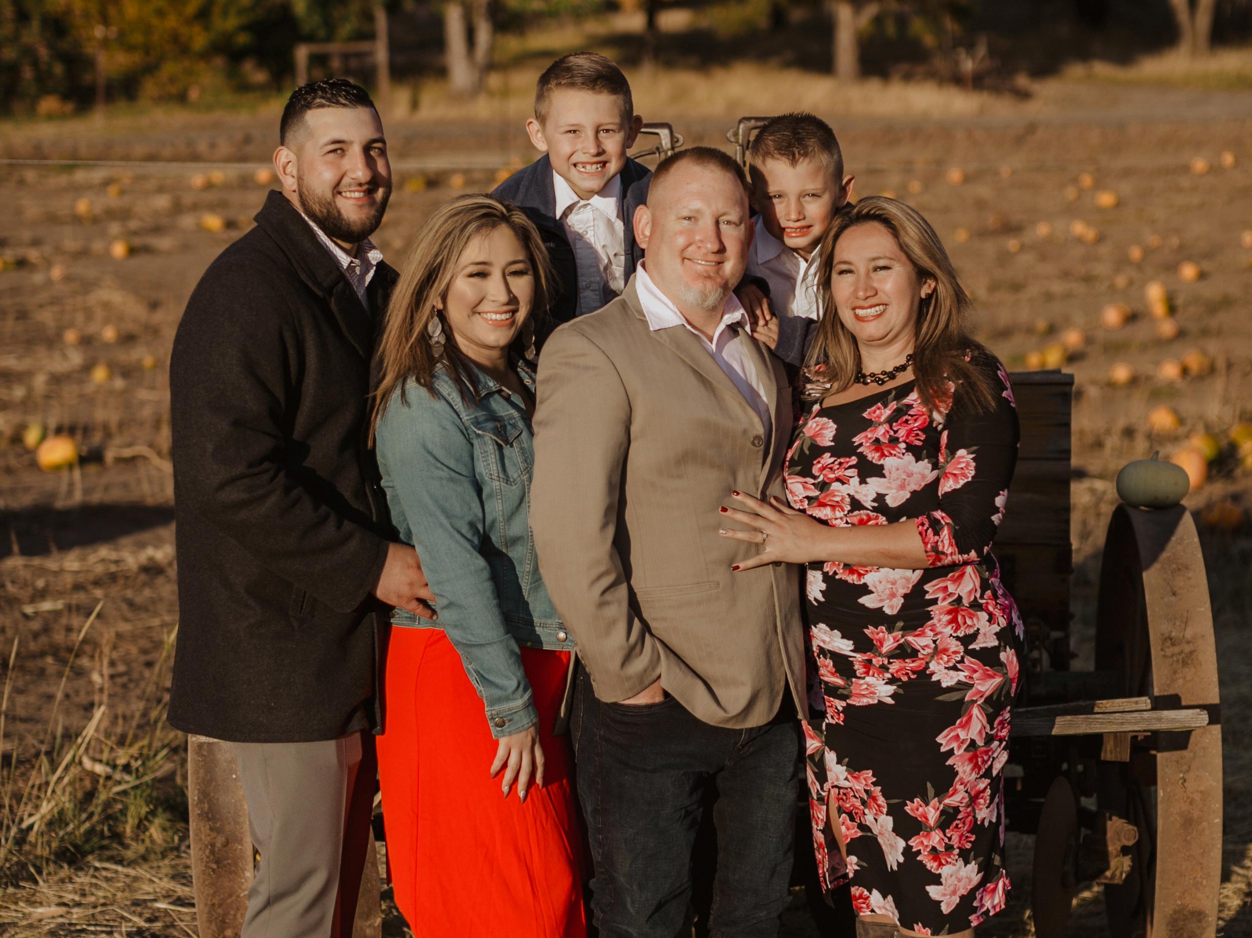 The Wedding Website of Alejandra Ibarra and Lisandro Ibarra