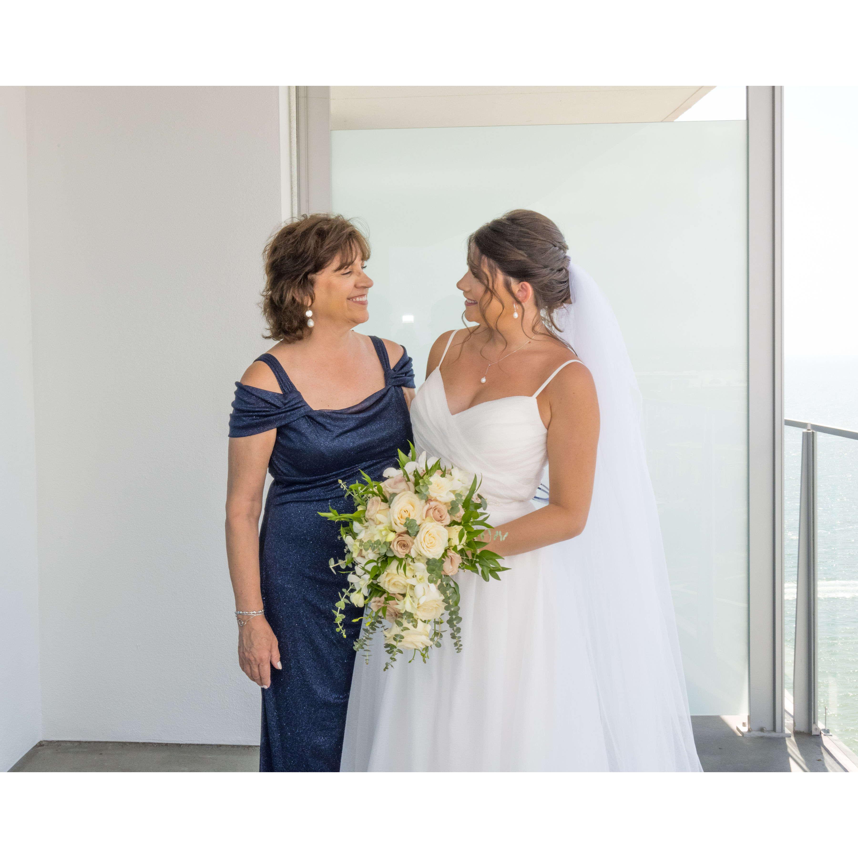 Mama & Me