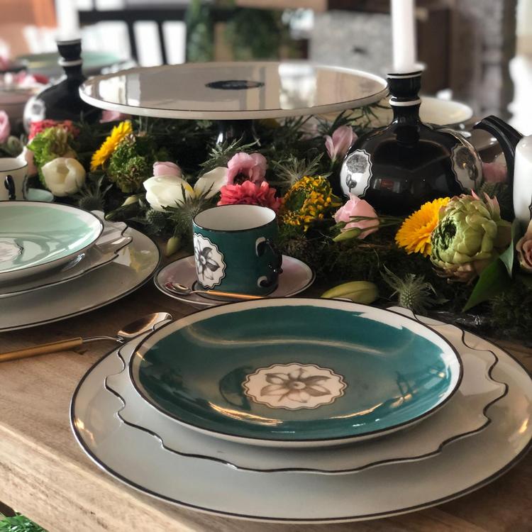 Vista Alegre, Christian Lacroix - Herbariae Charger Plate | Zola