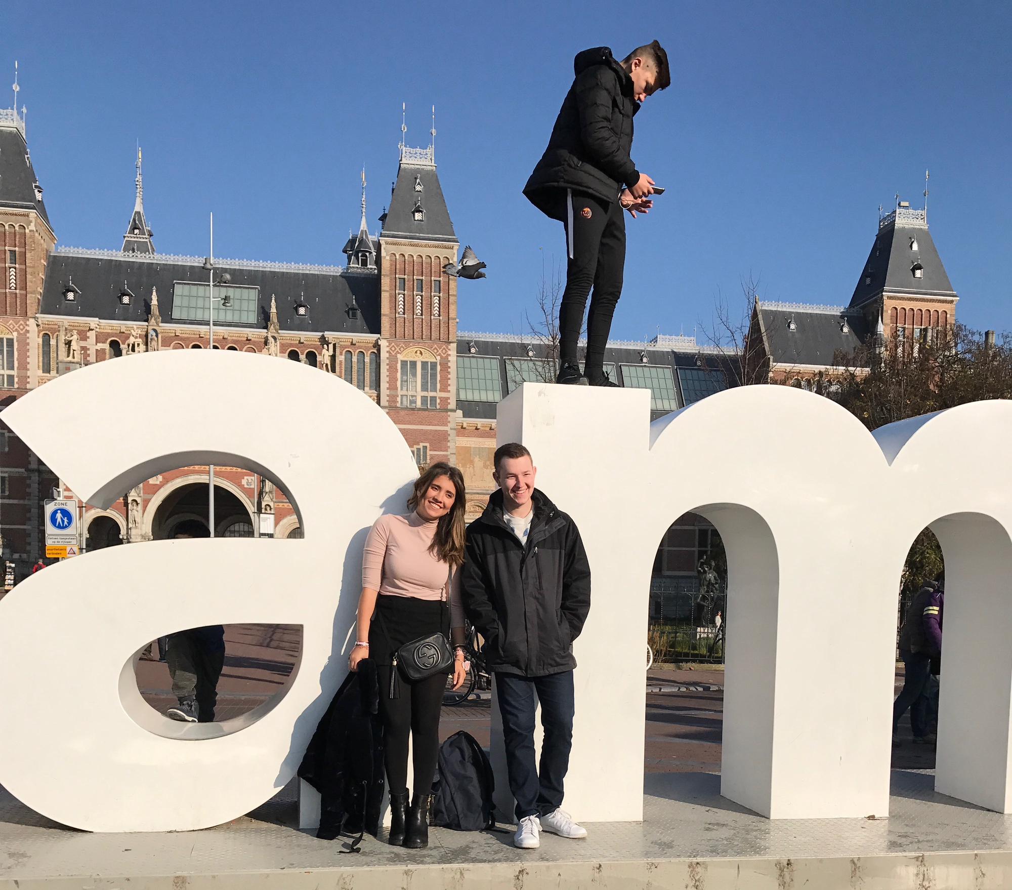 Amaya’s first time in Amsterdam🇳🇱