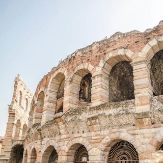 Verona Arena Tour Fast Track for 2