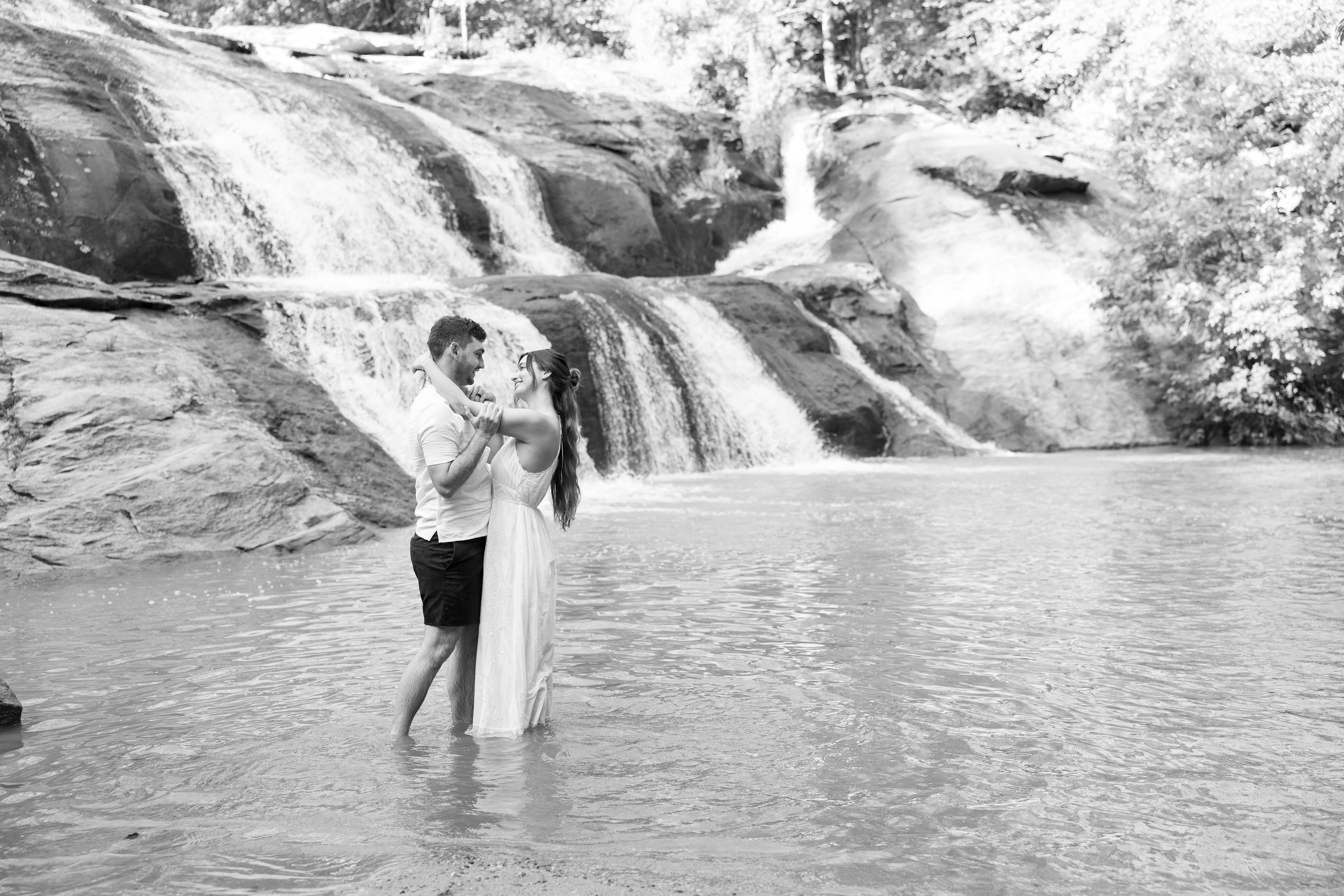 The Wedding Website of Mikyla Fisher and Robert Medina