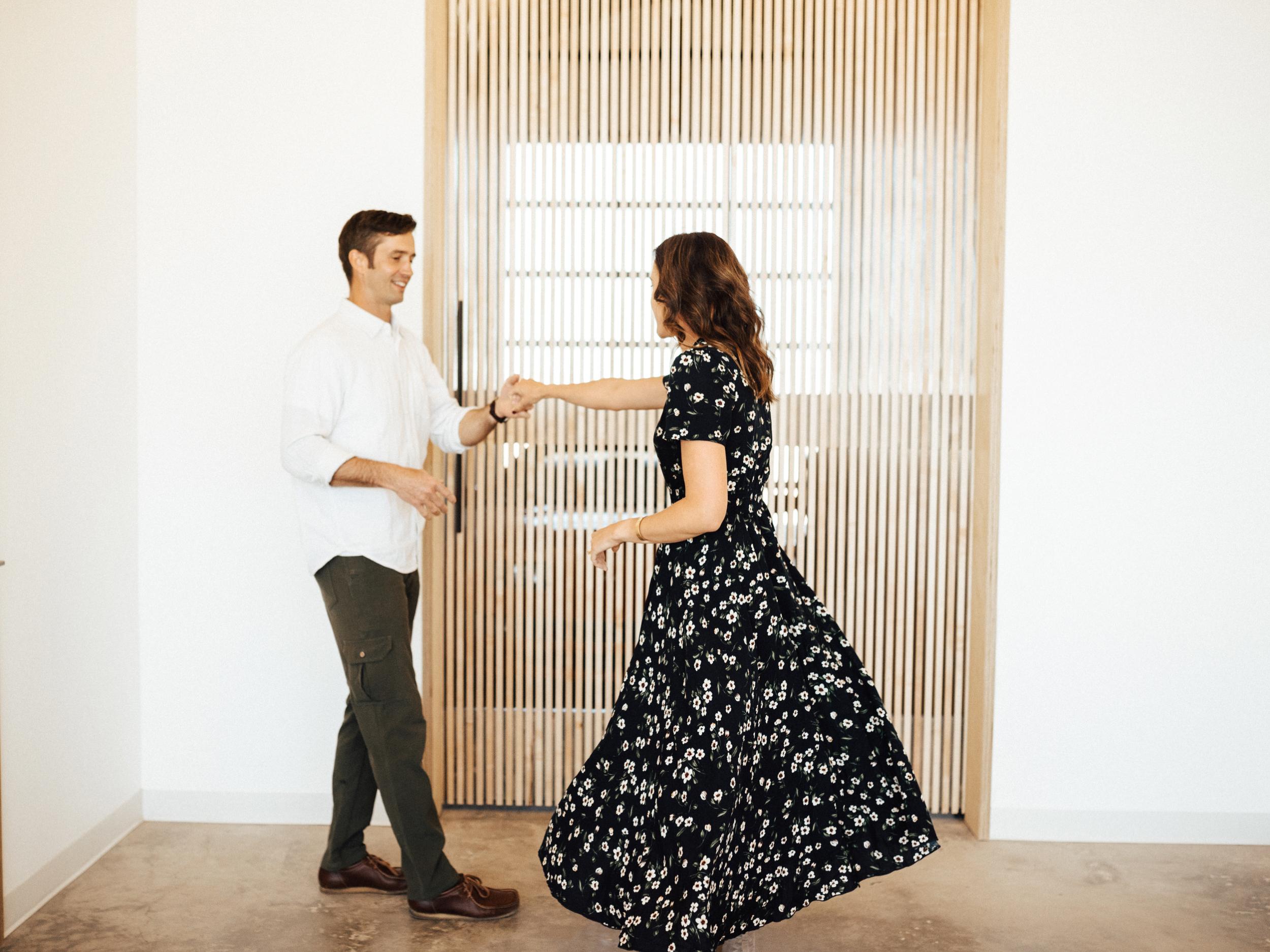 The Wedding Website of Kelly Farrell and Brett Moffitt