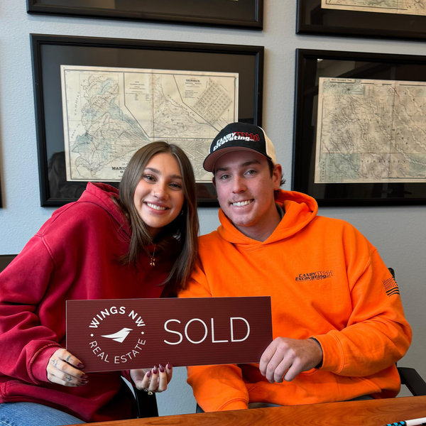 House & Honeymoon Fund! 🏡🏝️