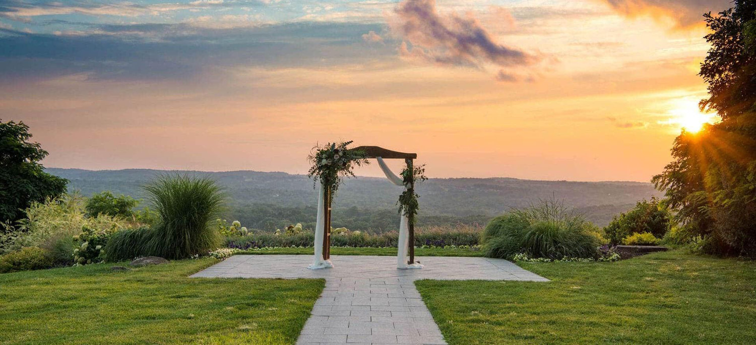The Wedding Website of Molly Dennison and Kristian Sarkis