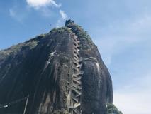 Guatape-La piedra del Peñon