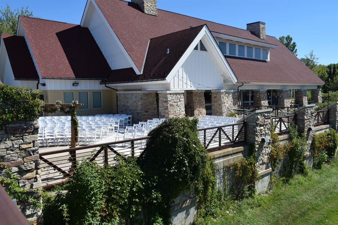 The Wedding Website of Jaclyn Studniski and Jeremiah Gonzales