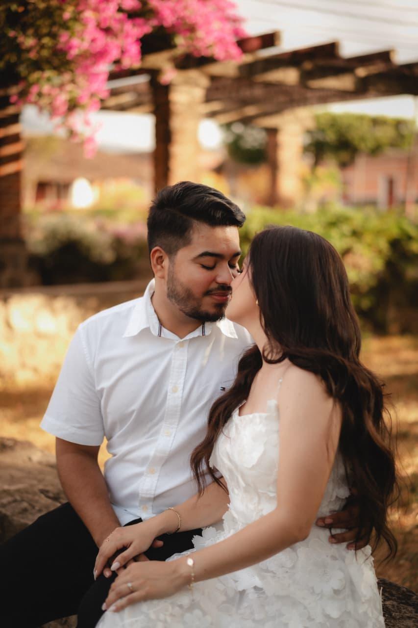The Wedding Website of Nathalia Blandon and Johnry Martínez