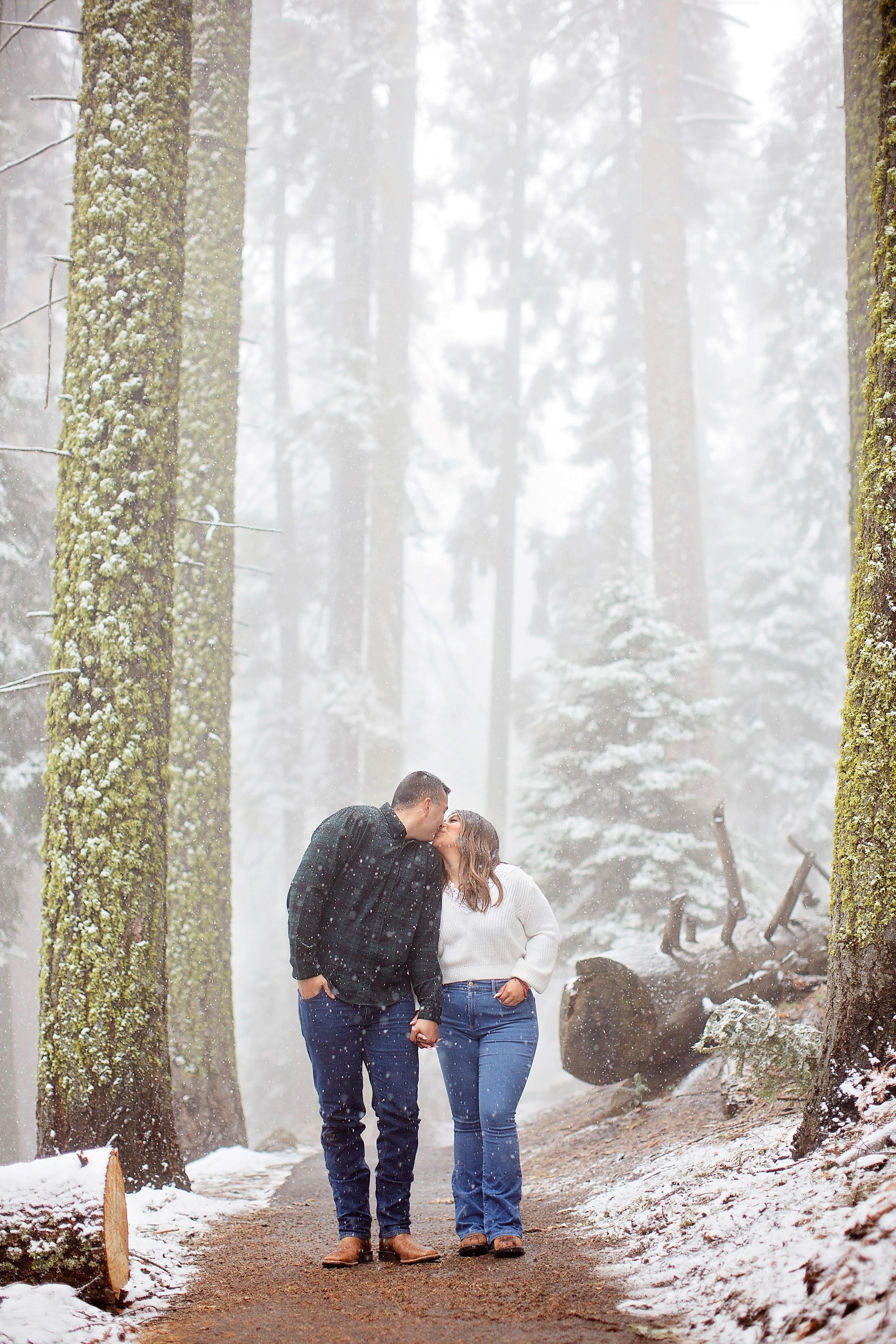 The Wedding Website of Jessica Romero and Francisco Hill