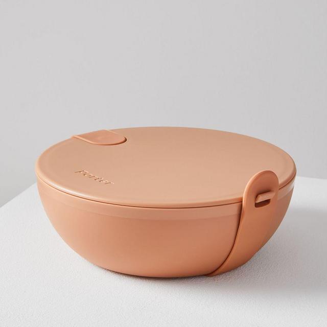 W&P Porter Plastic Lunch Bowl, Tan