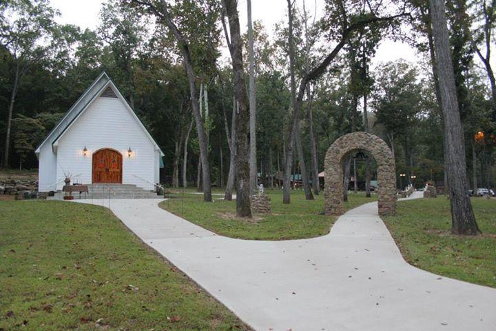 The Wedding Website of Liz Perna and Nessa Wambles