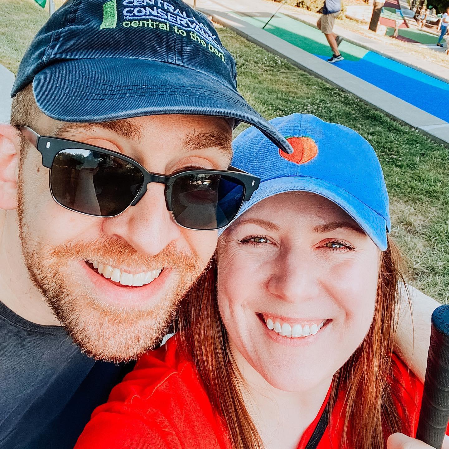 Mini golf date