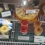 McKenzie’s Cakes &Supplies