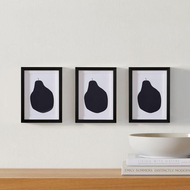 Metal Gallery Frame Rectangle, Black Powder Coated, 5X7 Set of 3