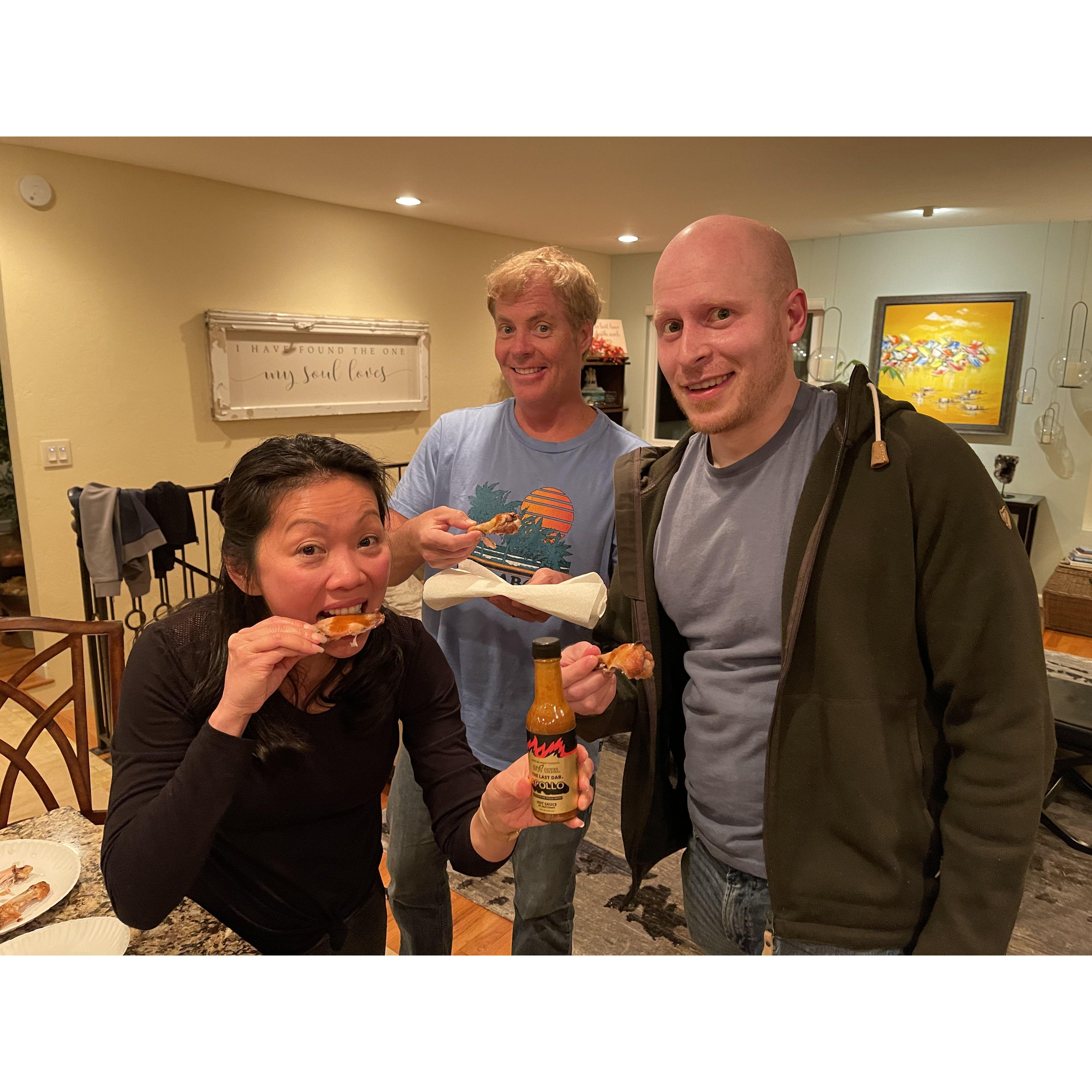 Kyle meets Jac's family for the first time doing the Hot Wings Challenge